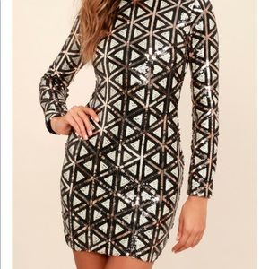 NWT Lulu’s Sequin Dress